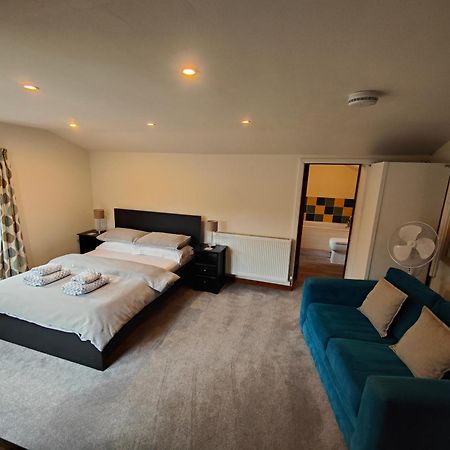 The Garden Lodge Llynclys 외부 사진